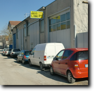 Ingresso in Via Dante Alghieri, 246/B a Fabriano